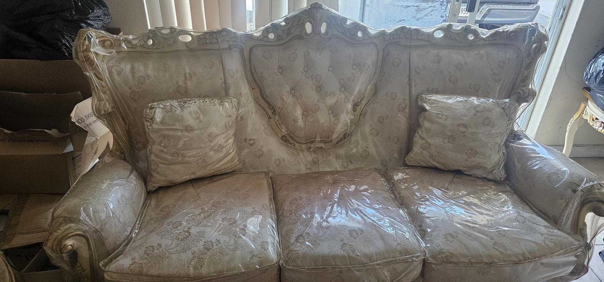 6 Piece Royal Vintage Classic Carved Villa Living Room Furniture Sofa Set