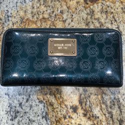 Michael Kors Long Wallet 