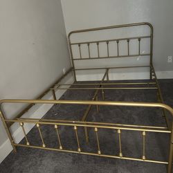 QUEEN BED FRAME