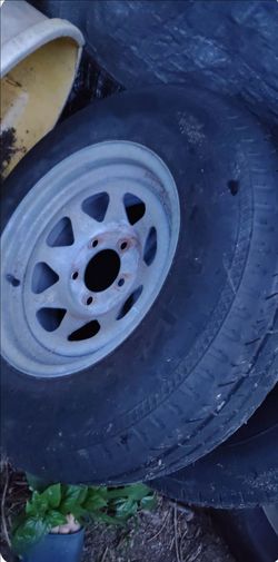 Trailer tires.  2 pieces    205/75 R14