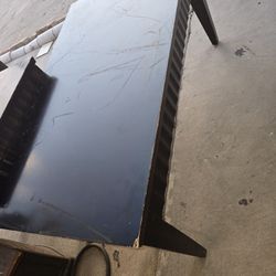 Set 3 Coffee Tables living room/ 1 center + 2 sides / Sala/ project/ heavy wood.

Pickup East side El Paso by Lee Trevino and Pelicano 

Set de 3 mesa