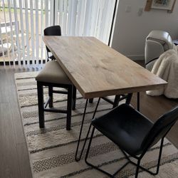 Table 2 Chairs And Two Stools Like New Down East Clothing Company