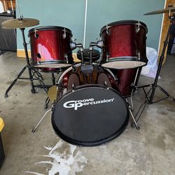 Groove percussion drum set