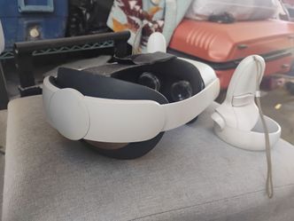 Meta Oculus Quest 2