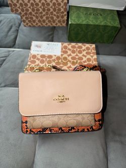 Bag Coach New