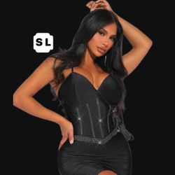 New Woman’s Dress Available In Size Small And Large 