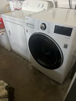 LG washer 4.5 cu. Ft front load and Kenmore gas dryer