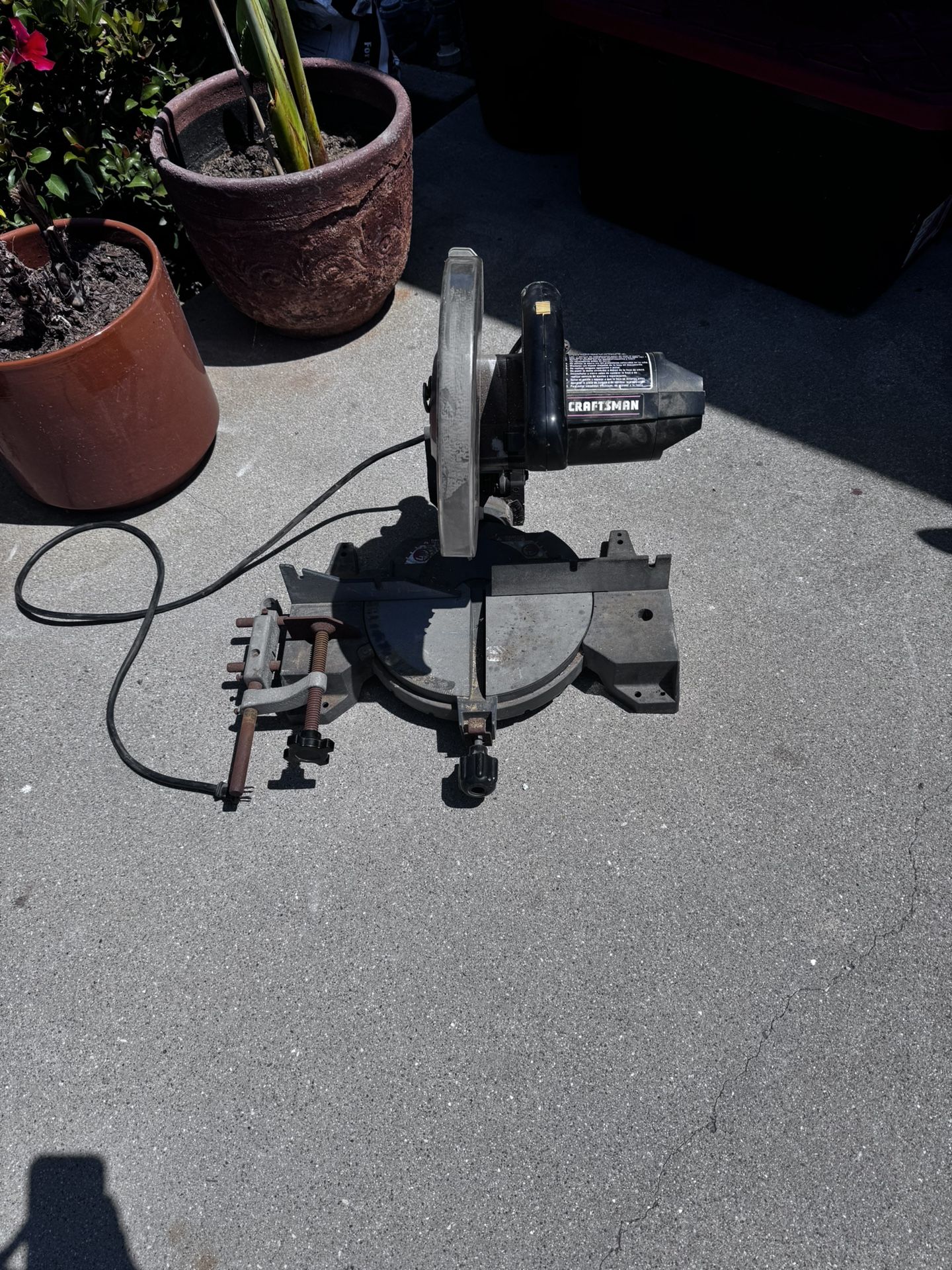 Craftsman 10-inch Compound Miter Saw