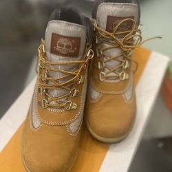 Timberland Field Boots Size Kids Size 6