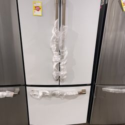 Refrigerator GE Cafe 