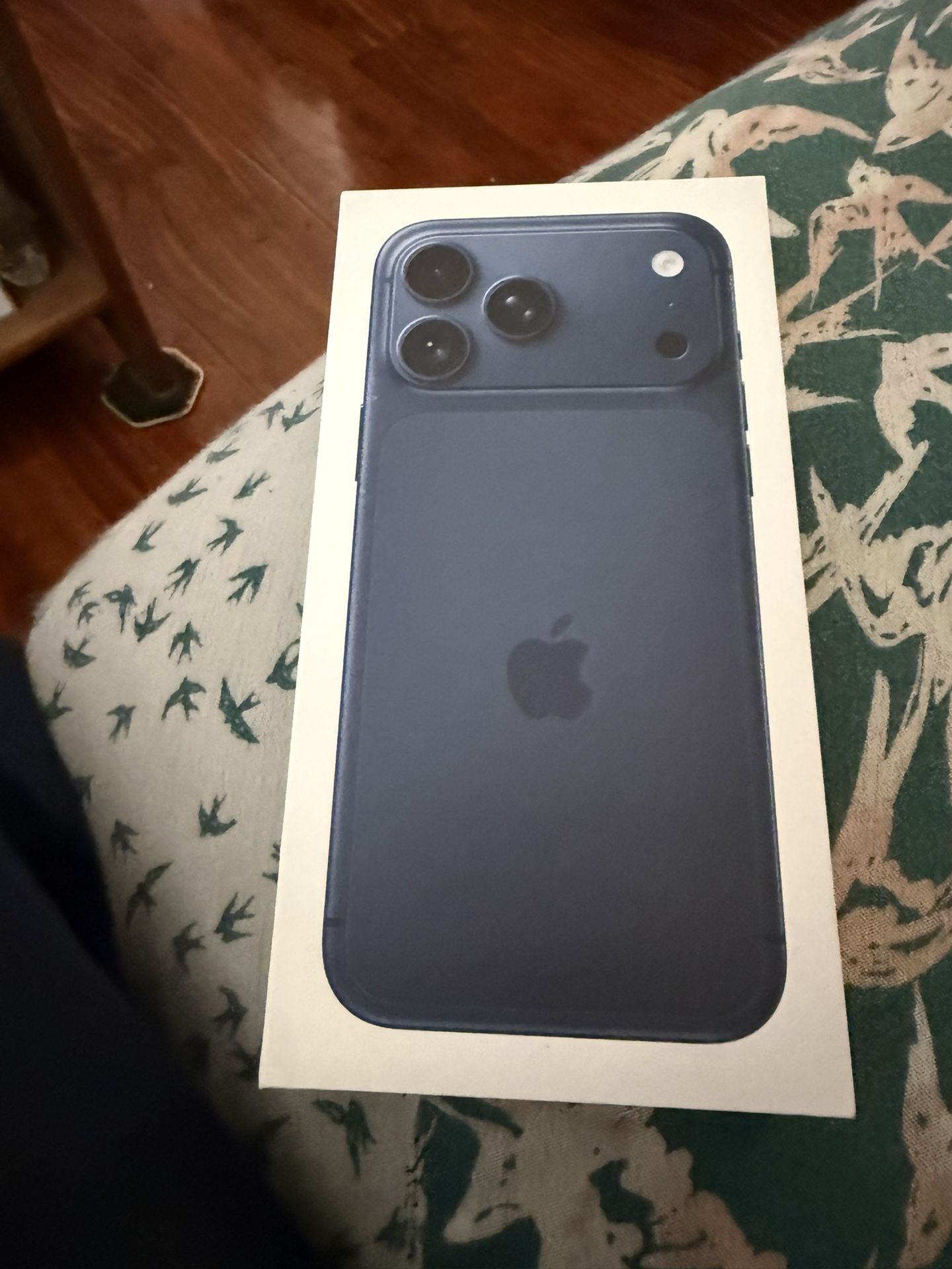 17 PRO MAX 256 GB Factory Unlocked