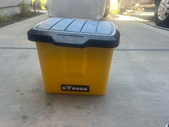Title: OYOOQO 5-Gallon Portable Camping Shower / Rinse KitDescription:Selling an OYOOQO 5-Gallon Portable Camping Shower and Rinse Kit.
