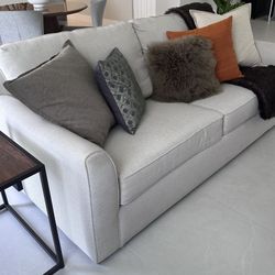 Sofa + Ottoman