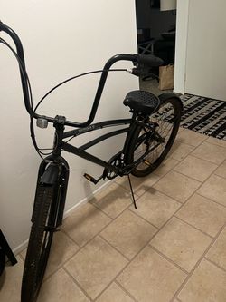 Schwinn Beach Cruiser