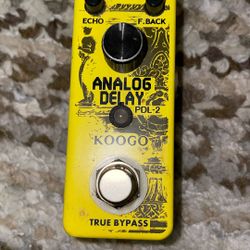 Koogo Analog Delay guitar pedal