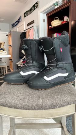 Vans snowboard boots