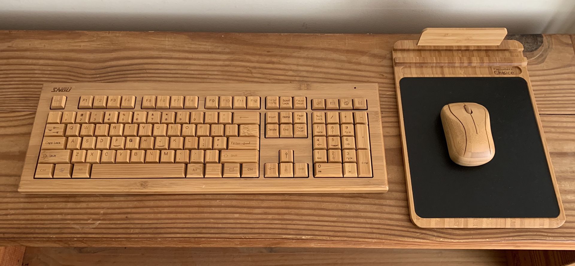 Wooden Wireless Keyboard & Mouse W/Mousepad