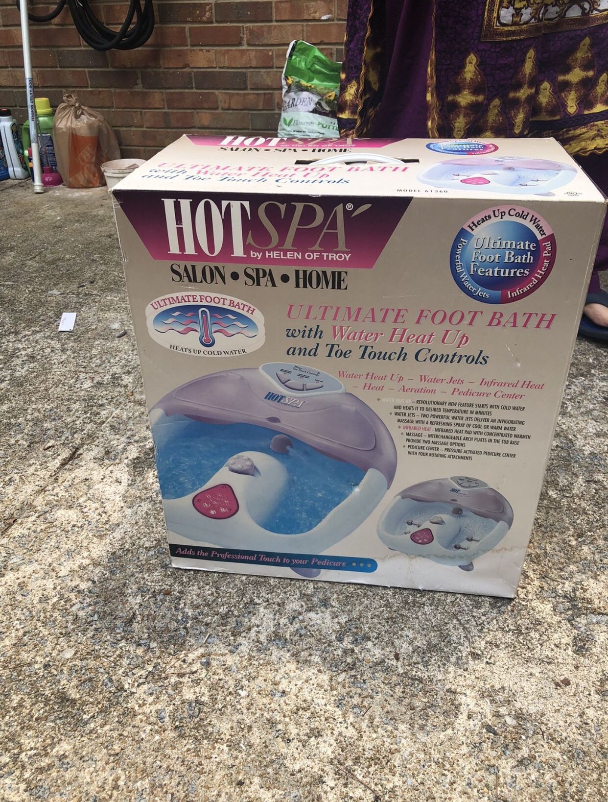 Hot Spa Foot Bath