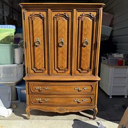 Hi-Boy Dresser and Two Night Stands