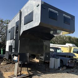 Custom Camper 