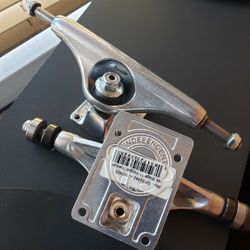 Independent Titanium 144 Skateboard Trucks