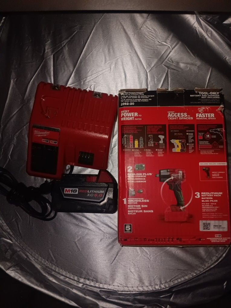 Milwaukee M18 Fuel 1/2 "Mid Torque Impact Wrench