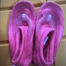 Water Pink Shoes Toddler Girls Size 7
