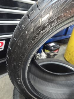 235/40 ZR18 Road Hugger