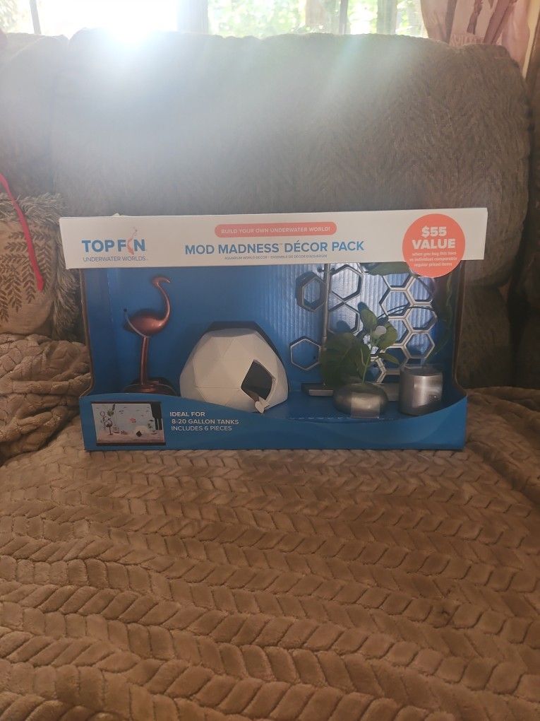 Fish Tank Decor