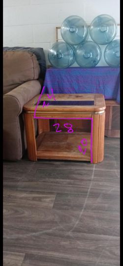 Big Wood end table pickup 2-8:30 pm rainbow/charleston cash only fcfs moving sale
