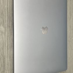 MacBook Pro 15” Core i7 