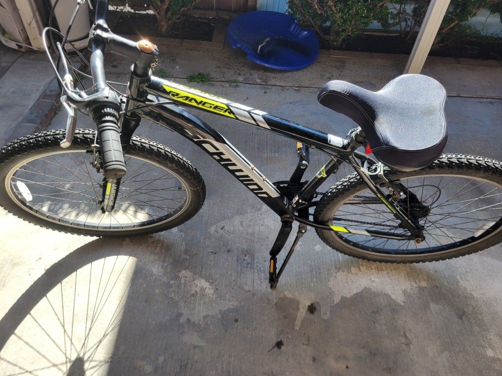 schwinn Moutain Bike Serial s4966tgj