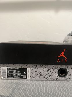 Air Jordan’s 4 Retro Se