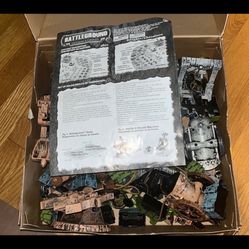 CROSSBOWS AND CATAPULTS GAME NO BOX comes with what is shown