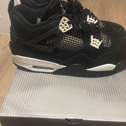 Jordan 4’s