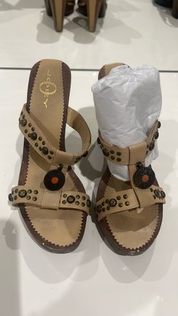 Women shoes