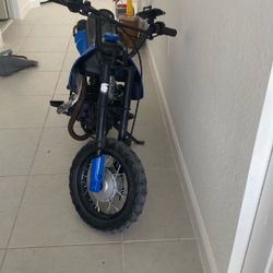 Dirt bike