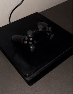 Sony PS4 slim with controller