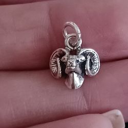 Vtg.STERLING SILVER SOLID  RAM CHARM