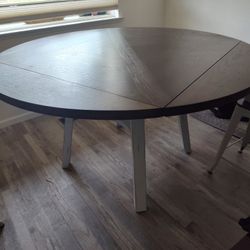 Dining Table And Chairs 