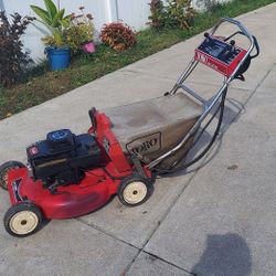 Self Propelled Lawn Mower Toro 