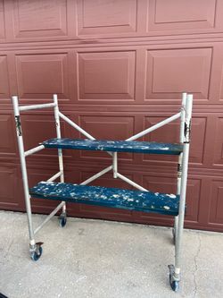 Aluminum Mini Scaffold Platform with Caster Wheels, 600 lbs. Load Capacity