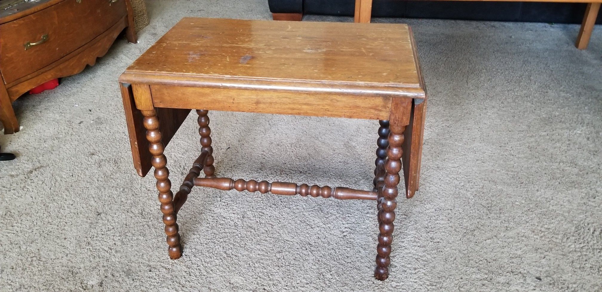 Solid wood end table