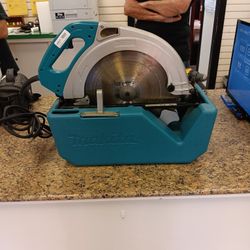 Makita 5402na Circular Saw