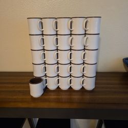 8oz Plastic Coffee Cups(101 Count)
