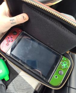 Used Nintendo Switch With Pro Controller