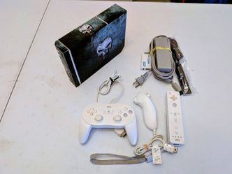 Nintendo Wii Bundle Preloaded With Games and Pokemon Movies