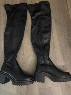 Black Over-the-Knee Platform Boots