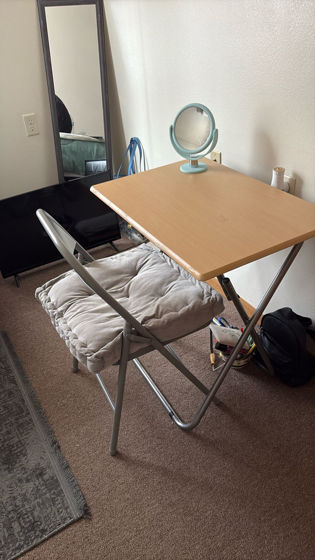 small Desk Chair With Chair