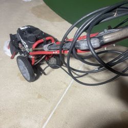 Husky Pressure Washer 2600PSI Honda motor